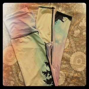 Northern Lights Teeki Hot Pants